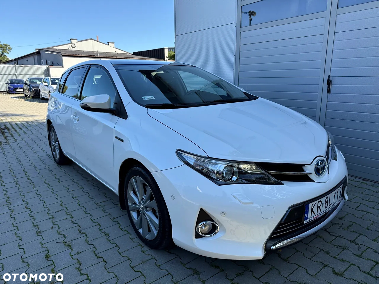 Toyota Auris 1.8 HSD Prestige NAVI - 2