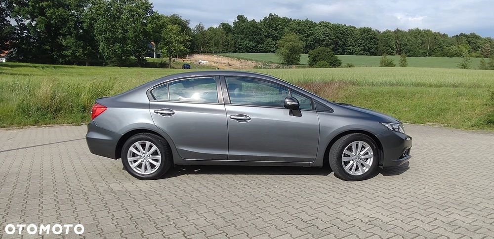 Honda Civic 1.8 i-VTEC Comfort - 2