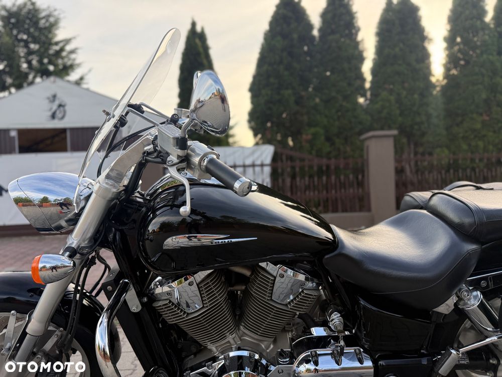 Honda VTX - 19
