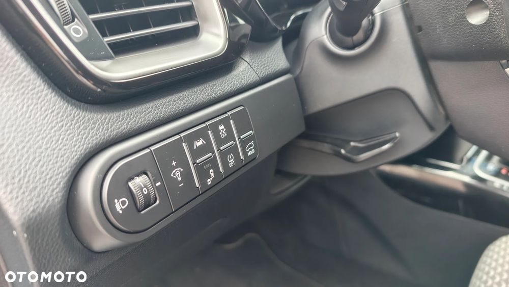 Kia Ceed - 20