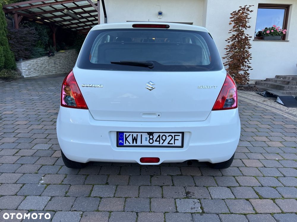 Suzuki Swift 1.3 GLX / Comfort - 6