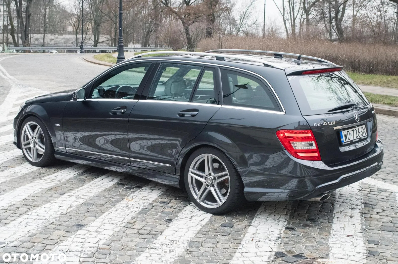 Mercedes-Benz Klasa C 250 (BlueTEC) d 4Matic T 7G-TRONIC AMG Line - 8