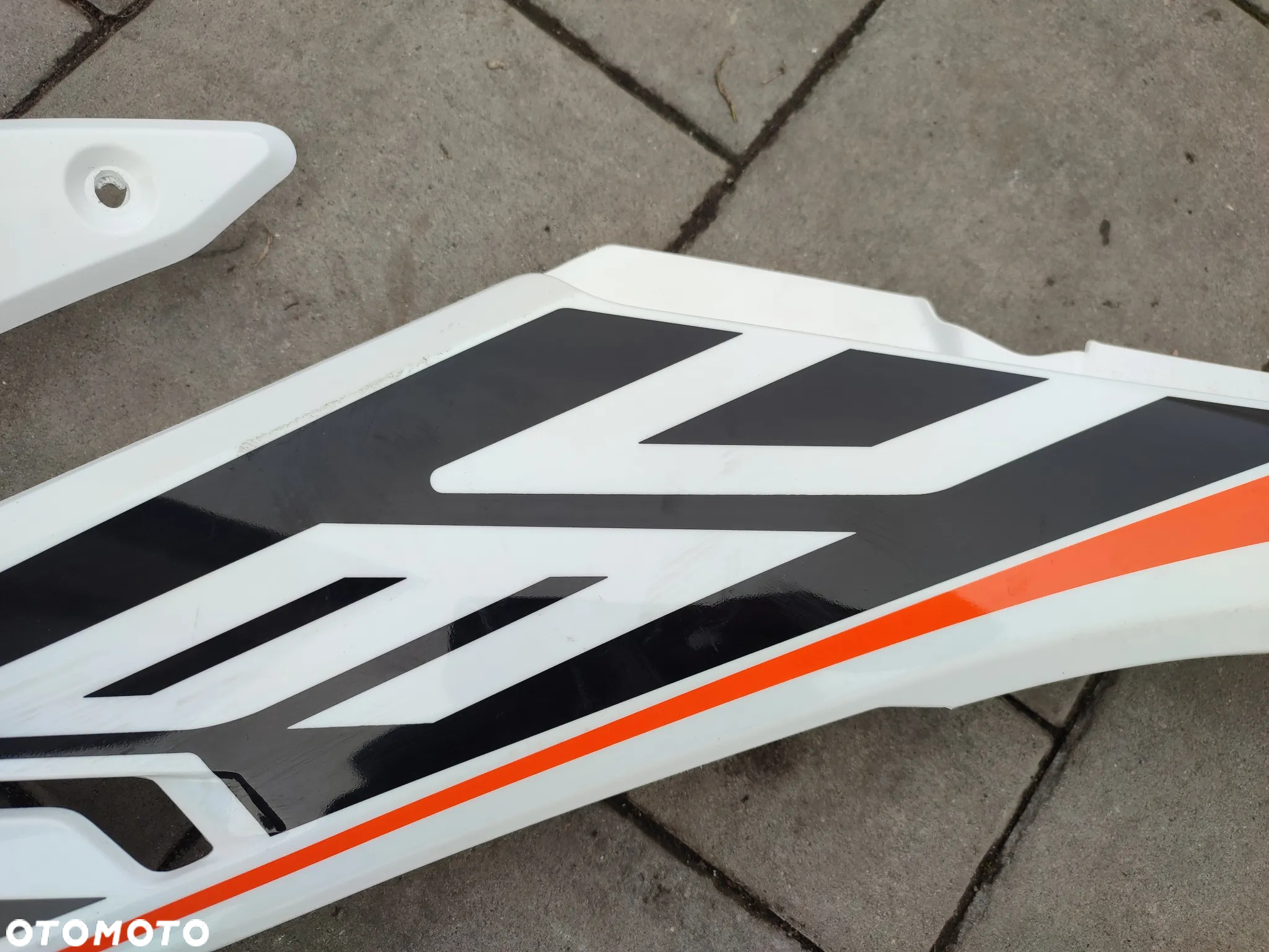 Owiewka, osłona lewa, bok, boczek lewy KTM 790 Adventure - 10