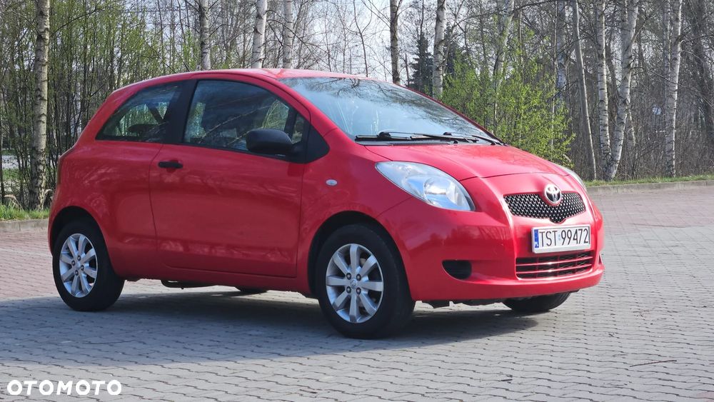 Toyota Yaris 1.0 VVT-i - 4