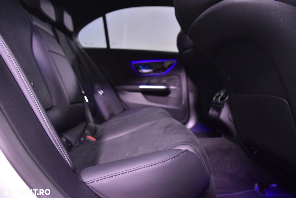Mercedes-Benz C 220 d 9G-TRONIC AMG Line - 12