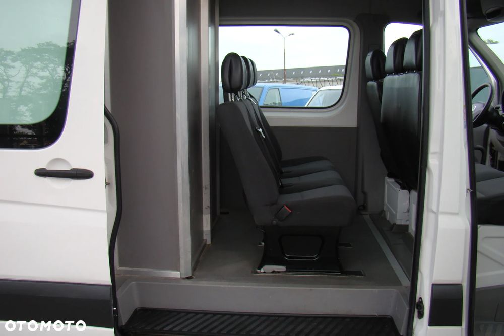 Volkswagen Crafter - 11