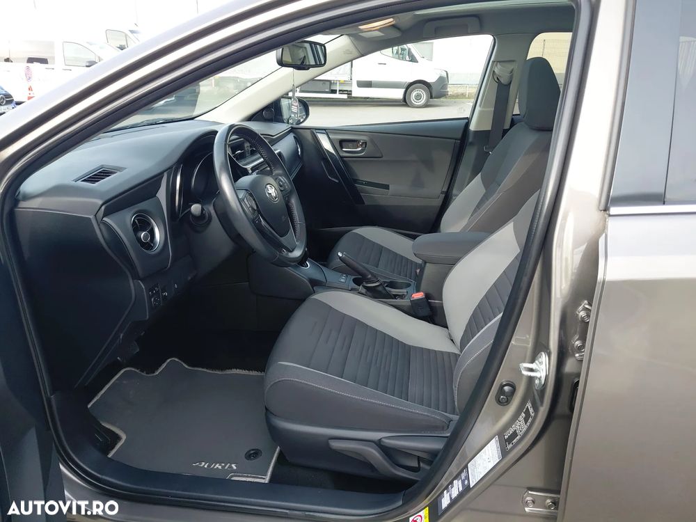 Toyota Auris 1.8 VVT-i Automatik Design Edition - 13