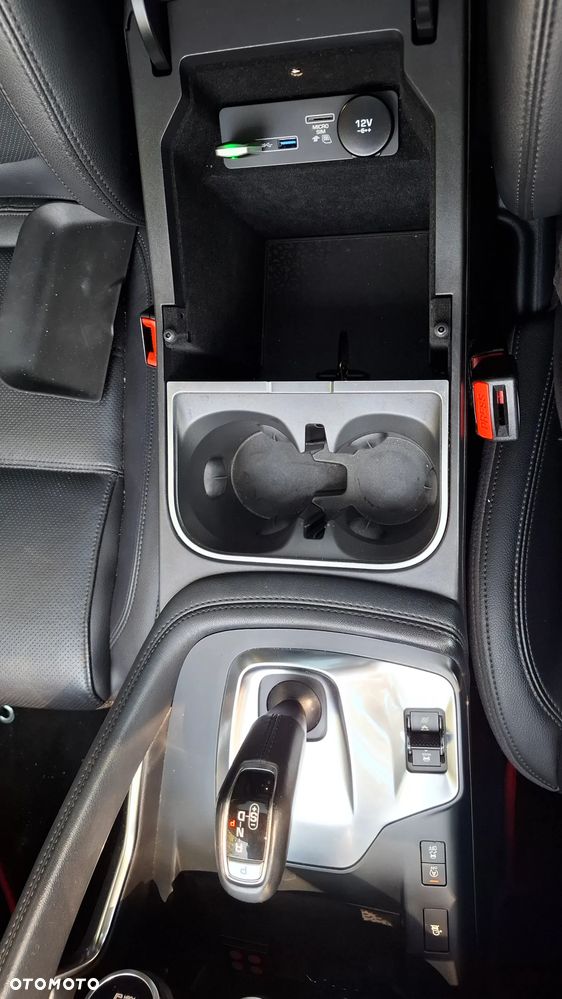 Jaguar E-Pace 2.0 i4D AWD R-Dynamic S - 23
