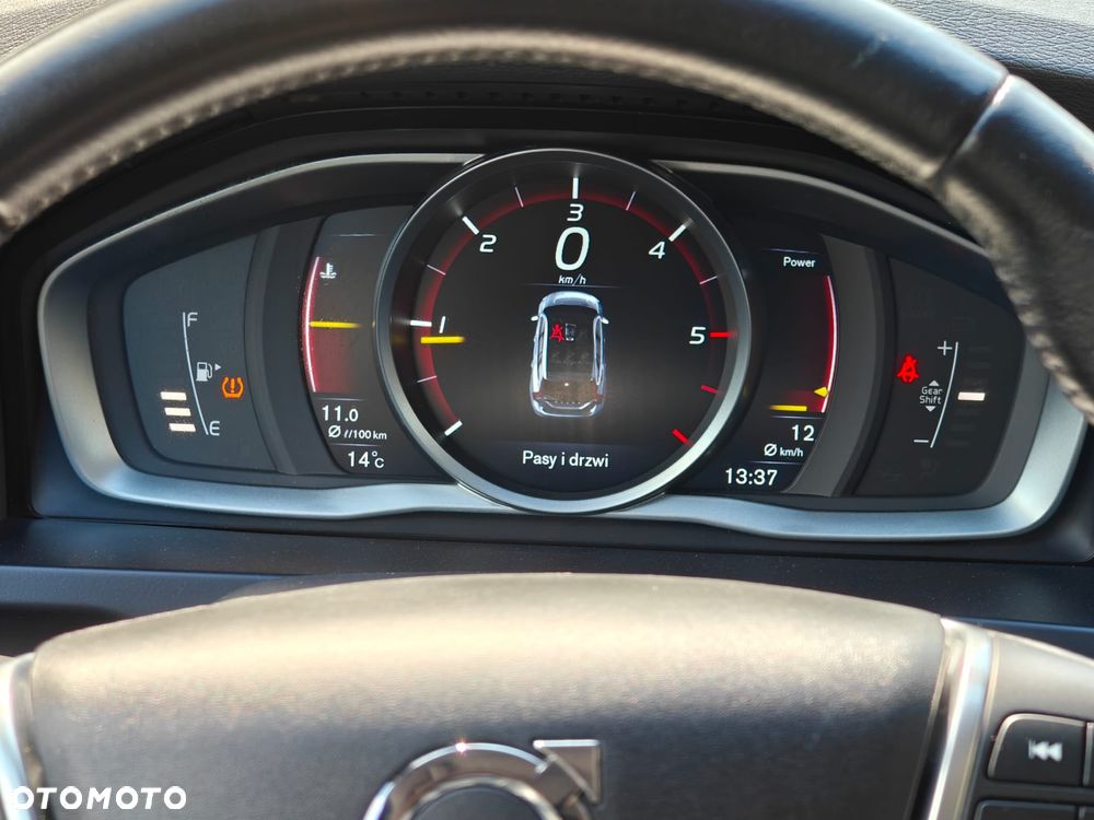 Volvo V60 - 14