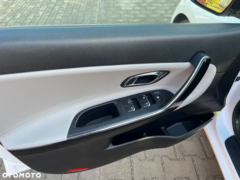 Kia Ceed 1.6 GDI L Business Line - 23