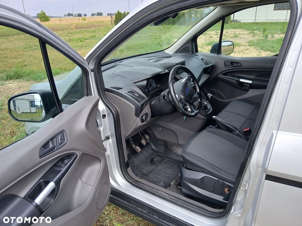 Ford Transit Connect - 10
