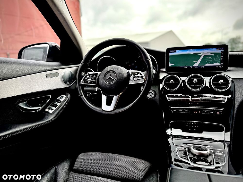 Mercedes-Benz Klasa C 200 d 9G-TRONIC Avantgarde - 30