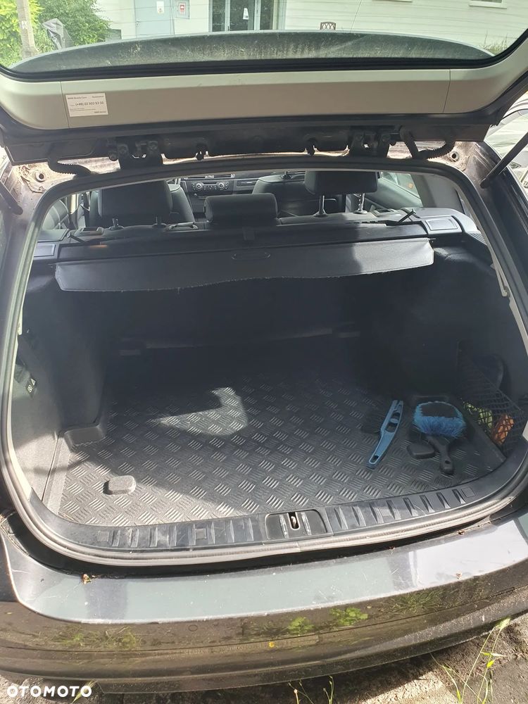 BMW Seria 3 318d DPF - 6