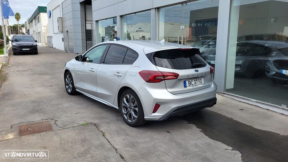Ford Focus 1.0 EcoBoost MHEV ST-Line X - 5