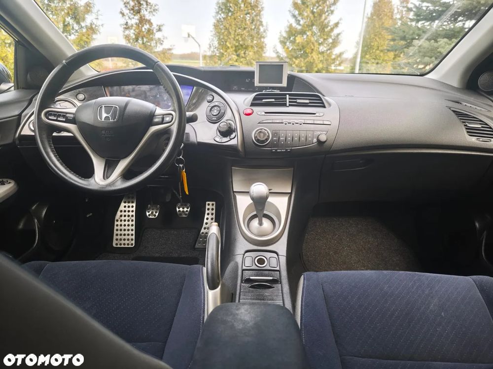 Honda Civic 1.4 Base - 10