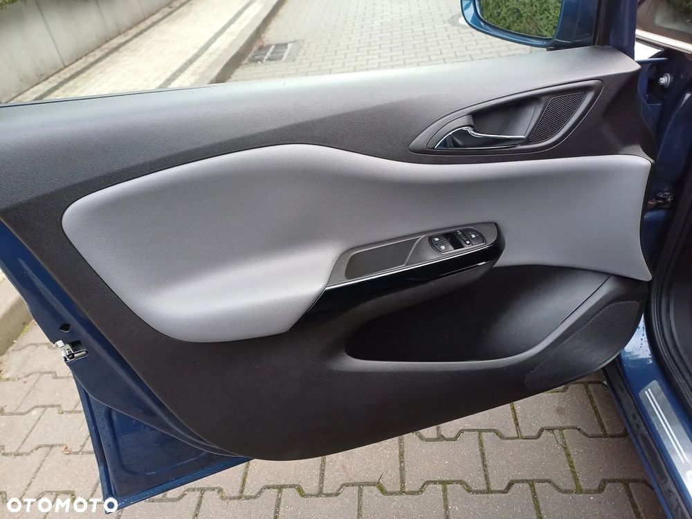 Opel Corsa 1.4 T Cosmo S&S - 23