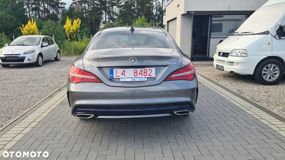 Mercedes-Benz CLA 250 4Matic 7G-DCT Sport - 2