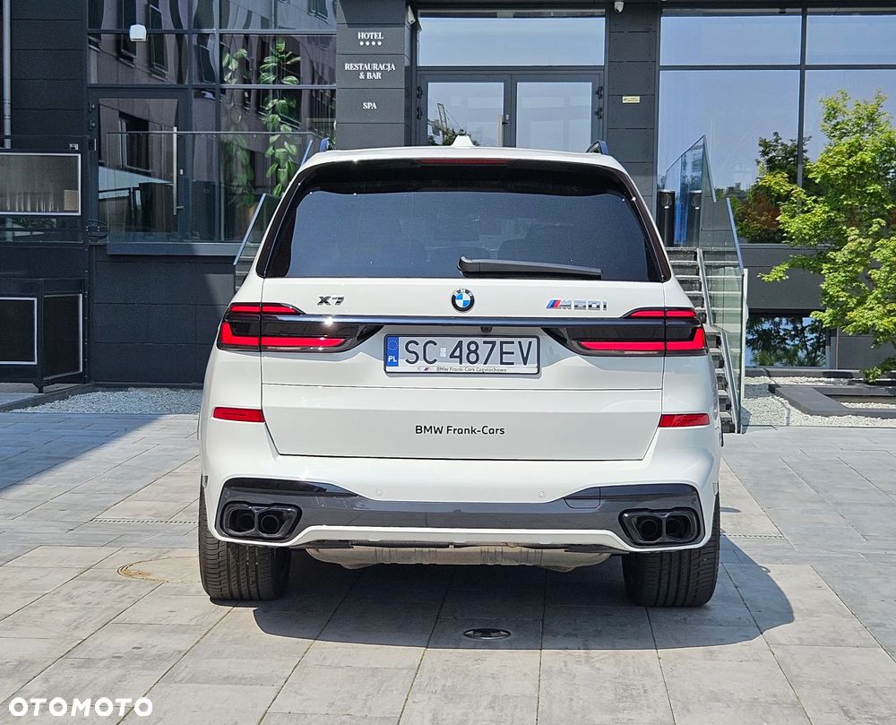 BMW X7 - 10