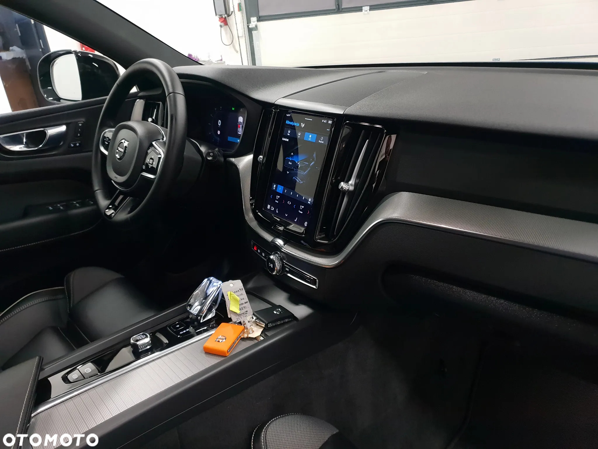 Volvo XC 60 B4 D Geartronic RDesign - 16