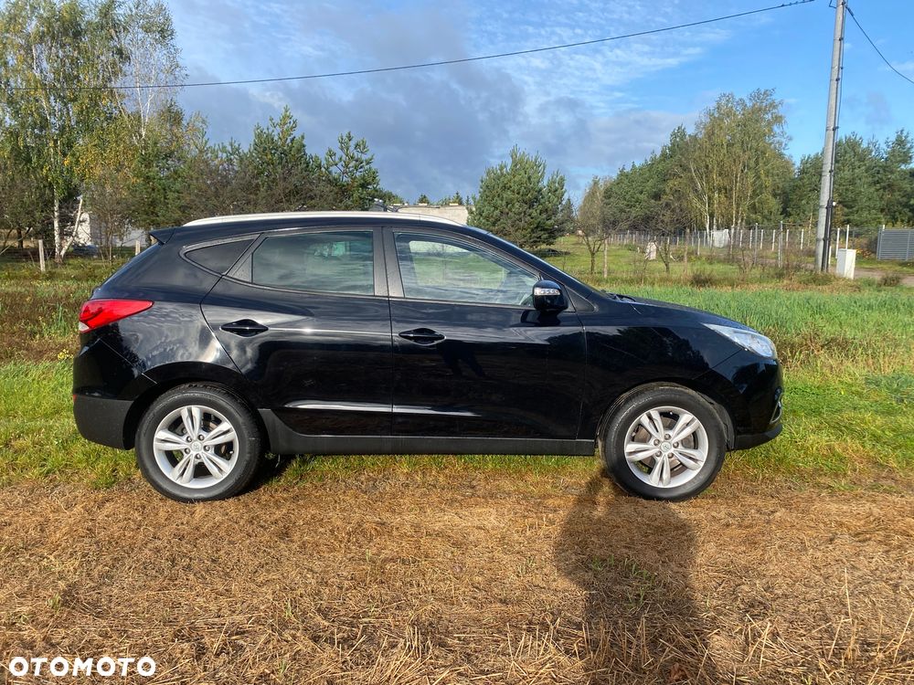 Hyundai ix35 1.7 CRDi 2WD blue Finale Silver - 5