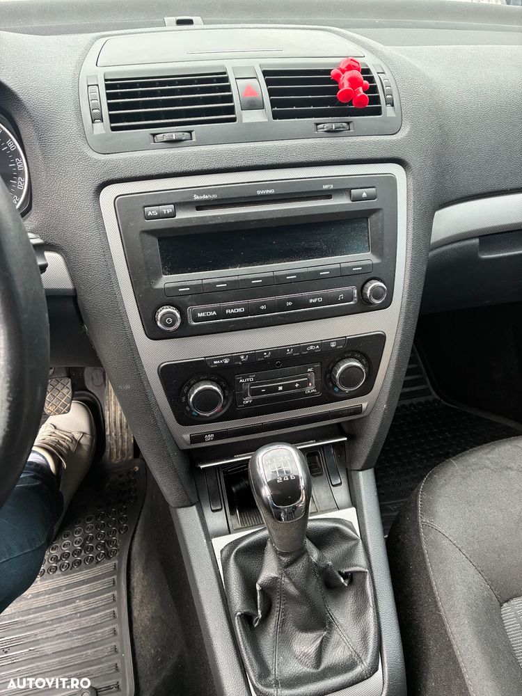 Skoda Octavia 2.0 TDI Elegance - 5