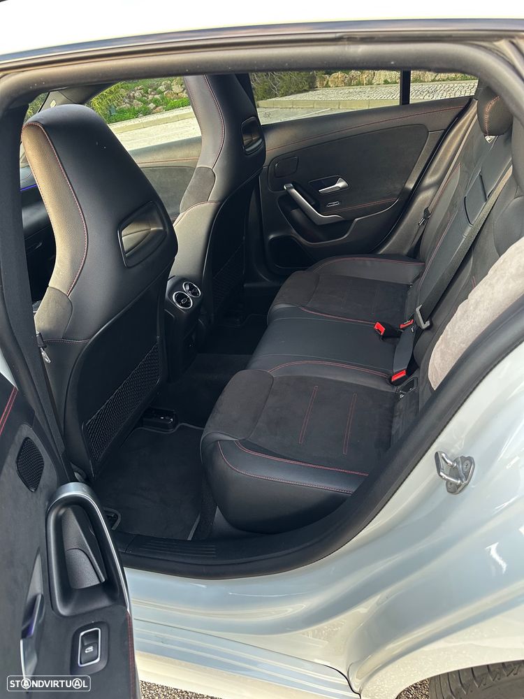 Mercedes-Benz CLA 250+ ver-4--maticplus - 18