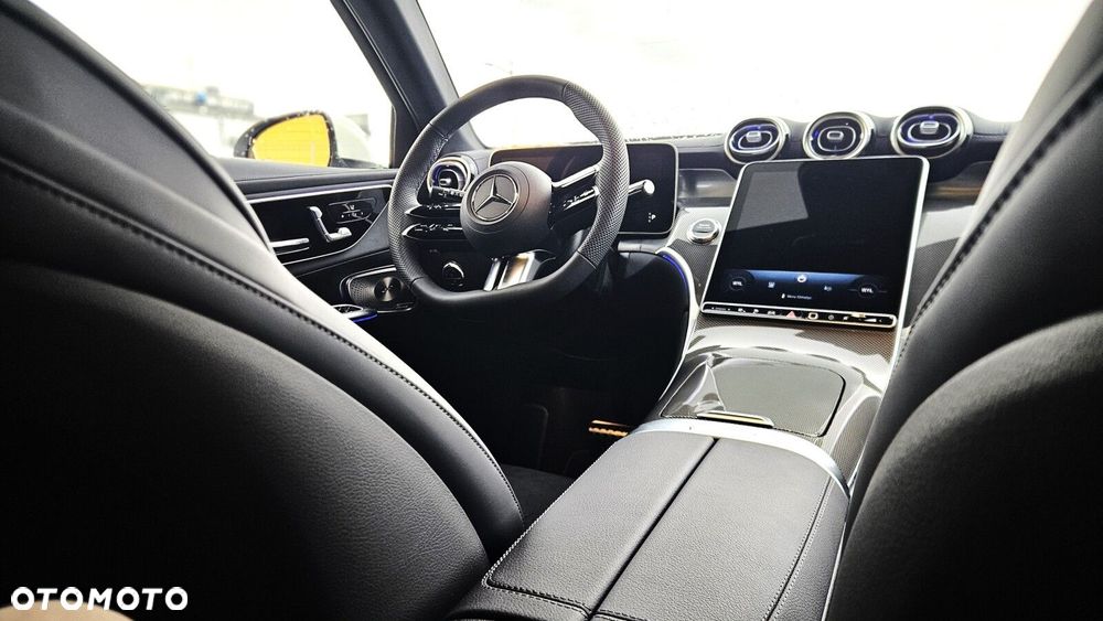Mercedes-Benz GLC - 23