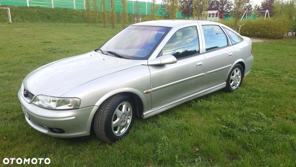 Opel Vectra - 3