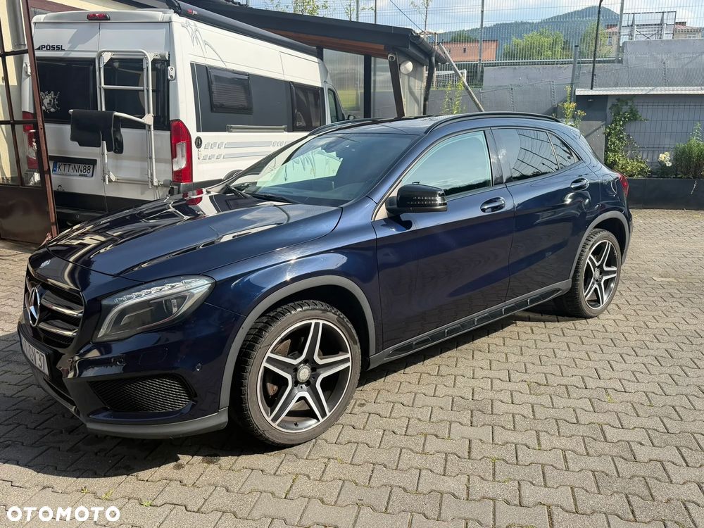 Mercedes-Benz GLA 250 4-Matic - 1