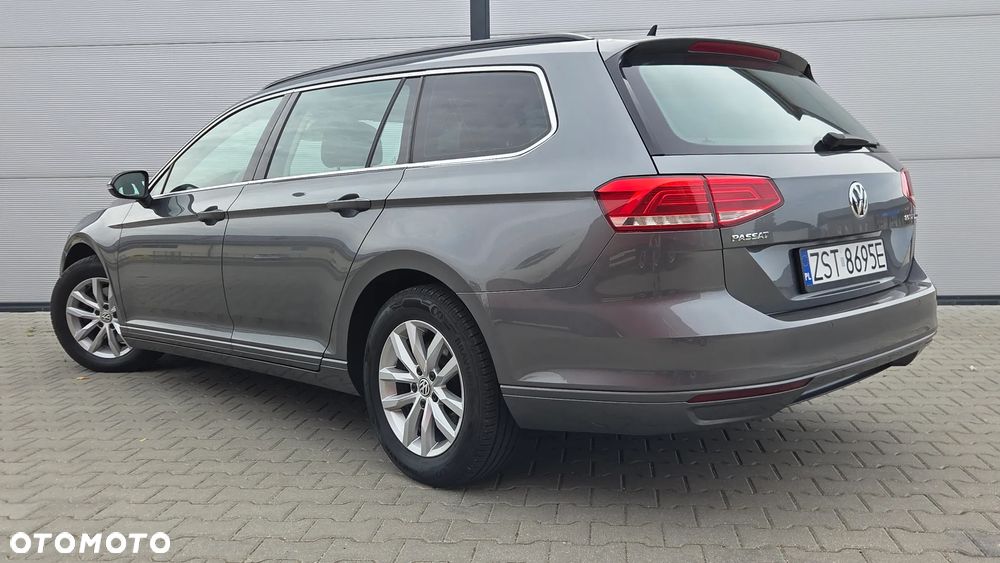 Volkswagen Passat Variant - 5