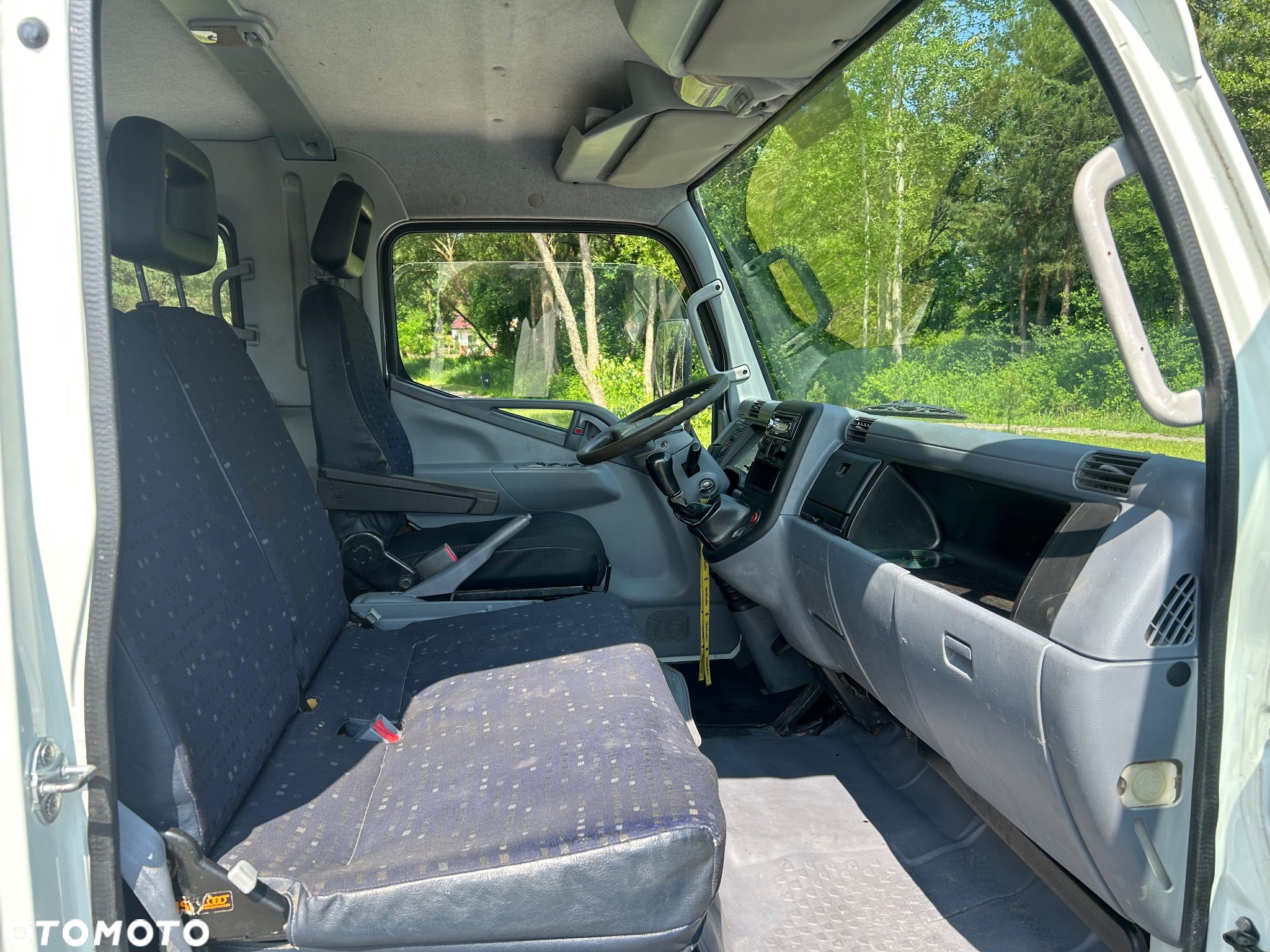 Mitsubishi canter - 11