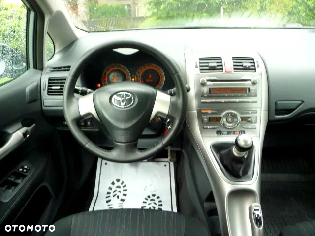 Toyota Auris 1.33 VVT-i Terra Start - 25