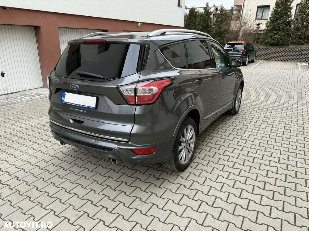Ford Kuga 2.0 TDCi 4WD Powershift Vignale - 12