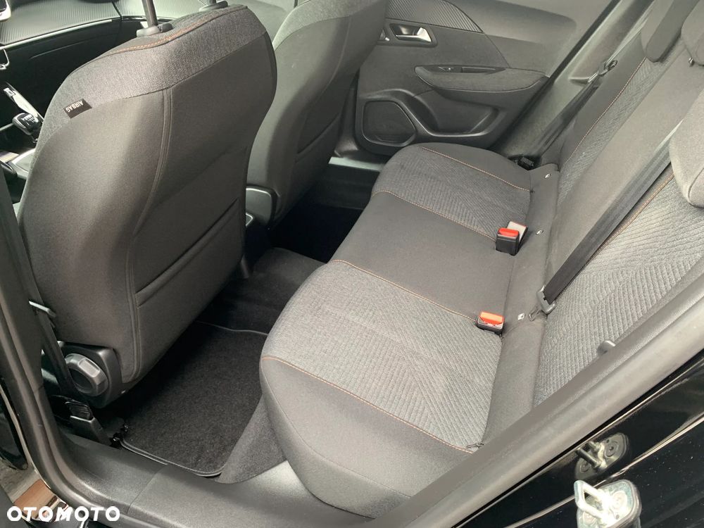 Peugeot 2008 Benzin 100 Style - 12