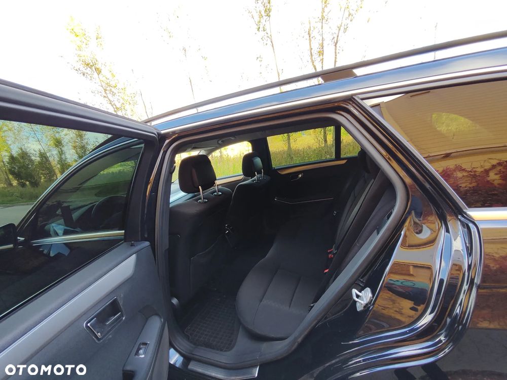 Mercedes-Benz Klasa E 200 Kompressor Elegance - 11