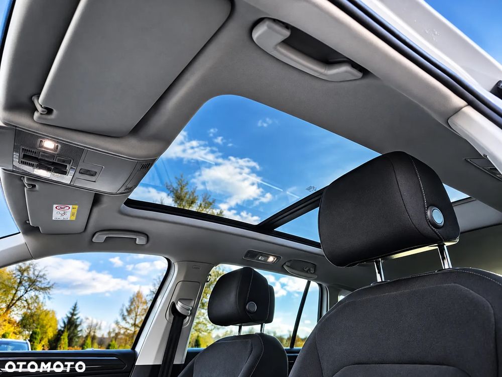 Volkswagen Tiguan - 16