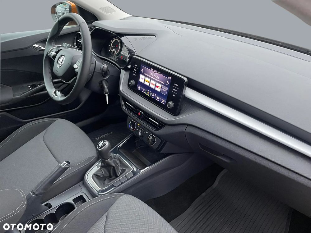 Skoda Fabia 1.0 Ambition - 12