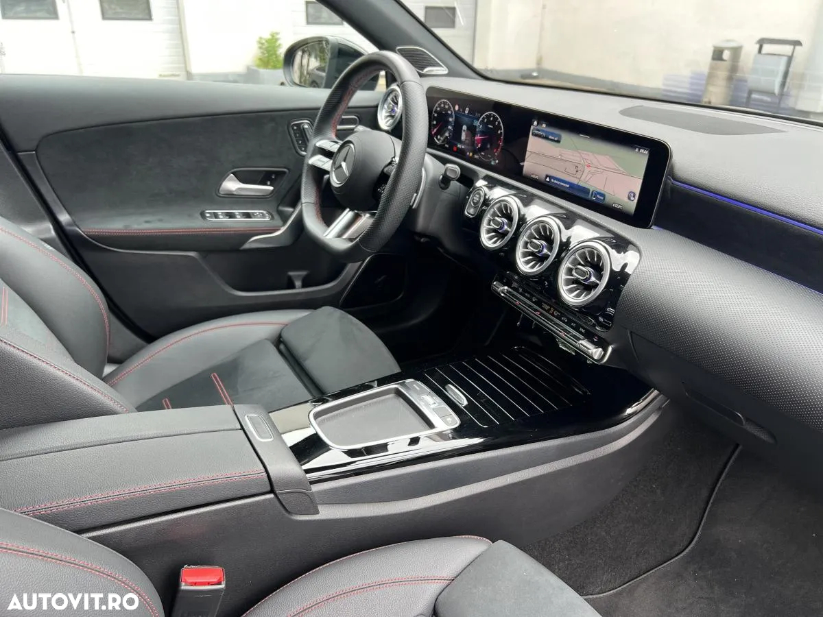 Mercedes-Benz A 200 MHEV 7G-DCT - 13
