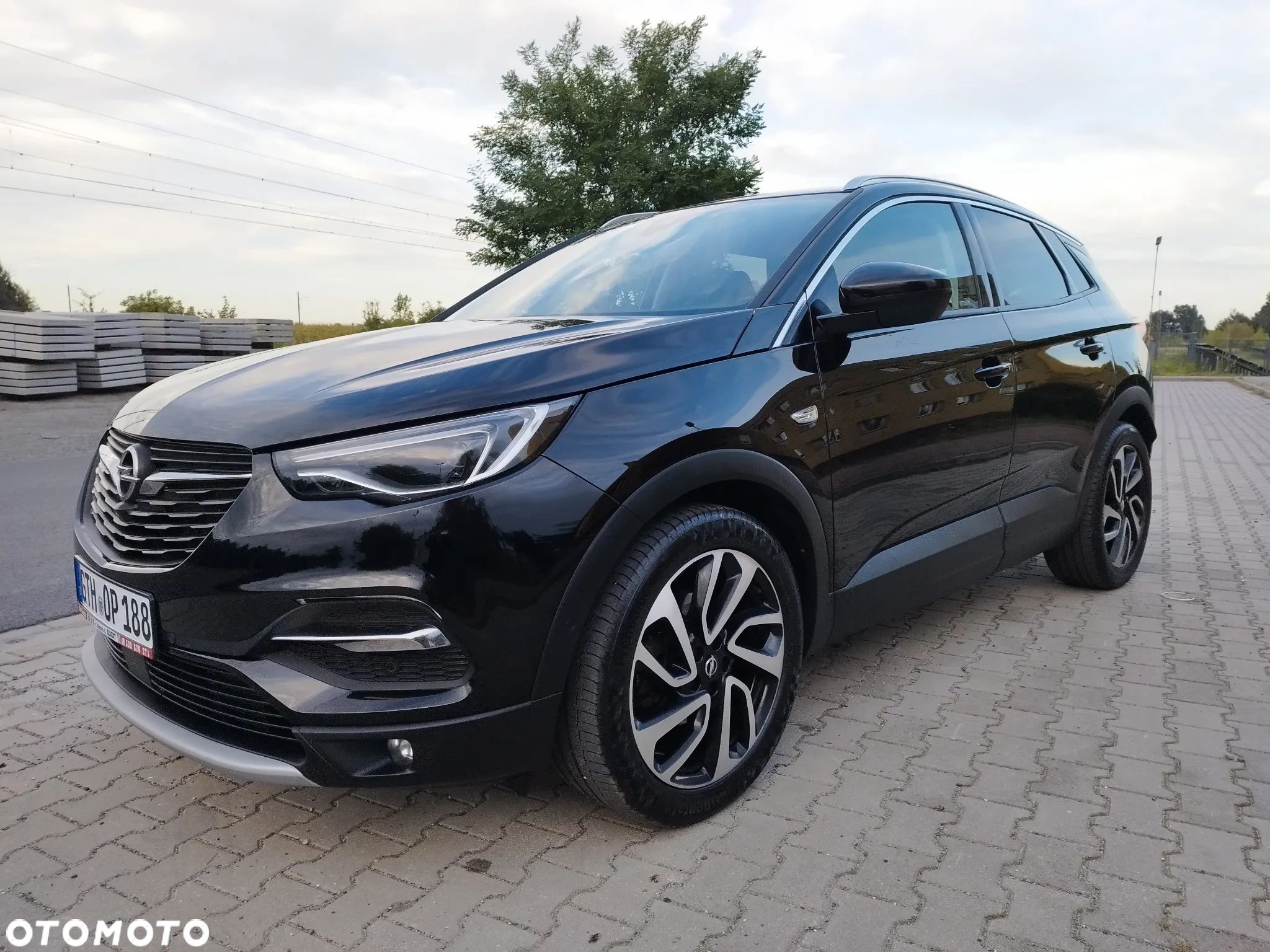 Opel Grandland X 1.6 DStart/Stop Automatik Business INNOVATION - 1