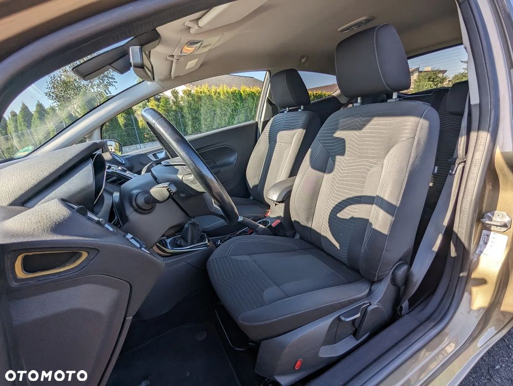 Ford Fiesta 1.0 EcoBoost Titanium - 6
