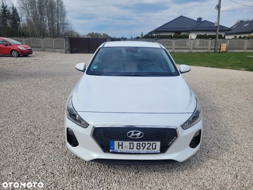 Hyundai i30 1.4 Family - 3