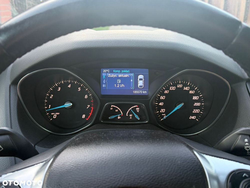 Ford Focus 1.6 EcoBoost Titanium - 10
