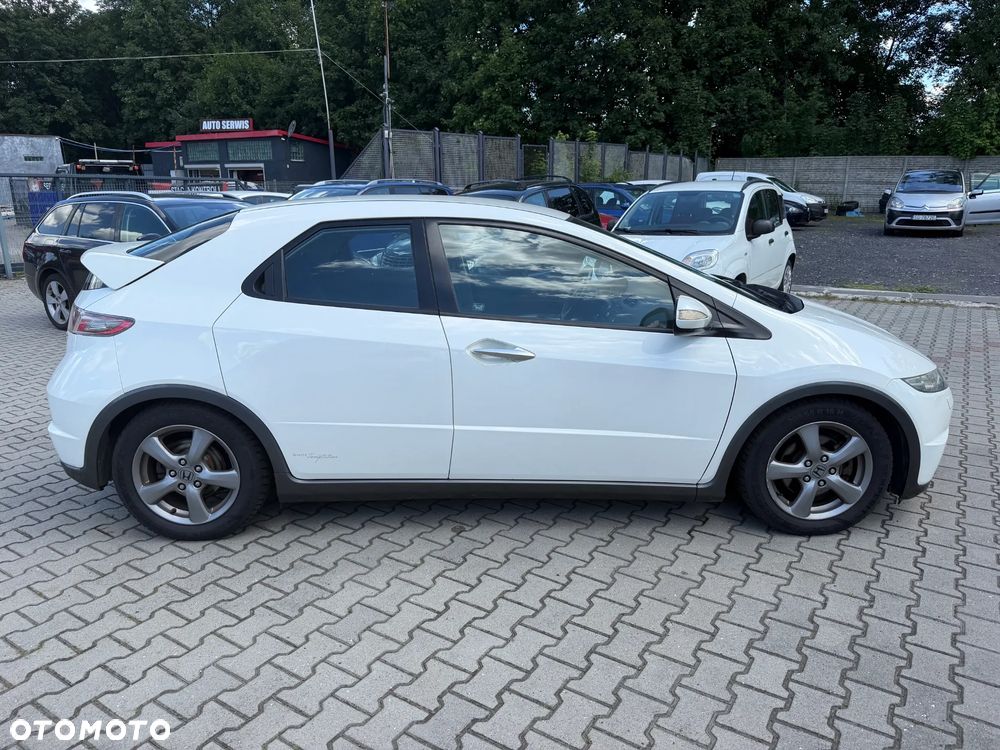Honda Civic 1.8i-VTEC Sport - 6