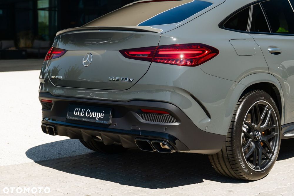 Mercedes-Benz GLE - 10