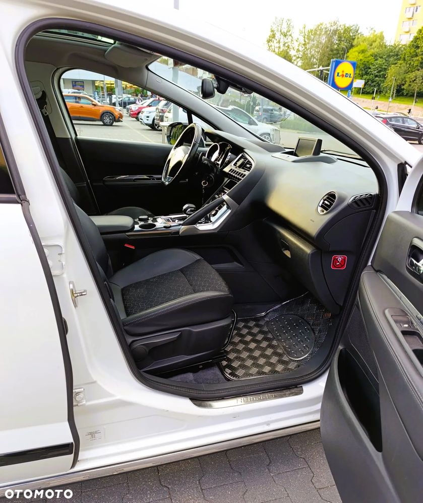 Peugeot 3008 2.0 HDi Allure - 20