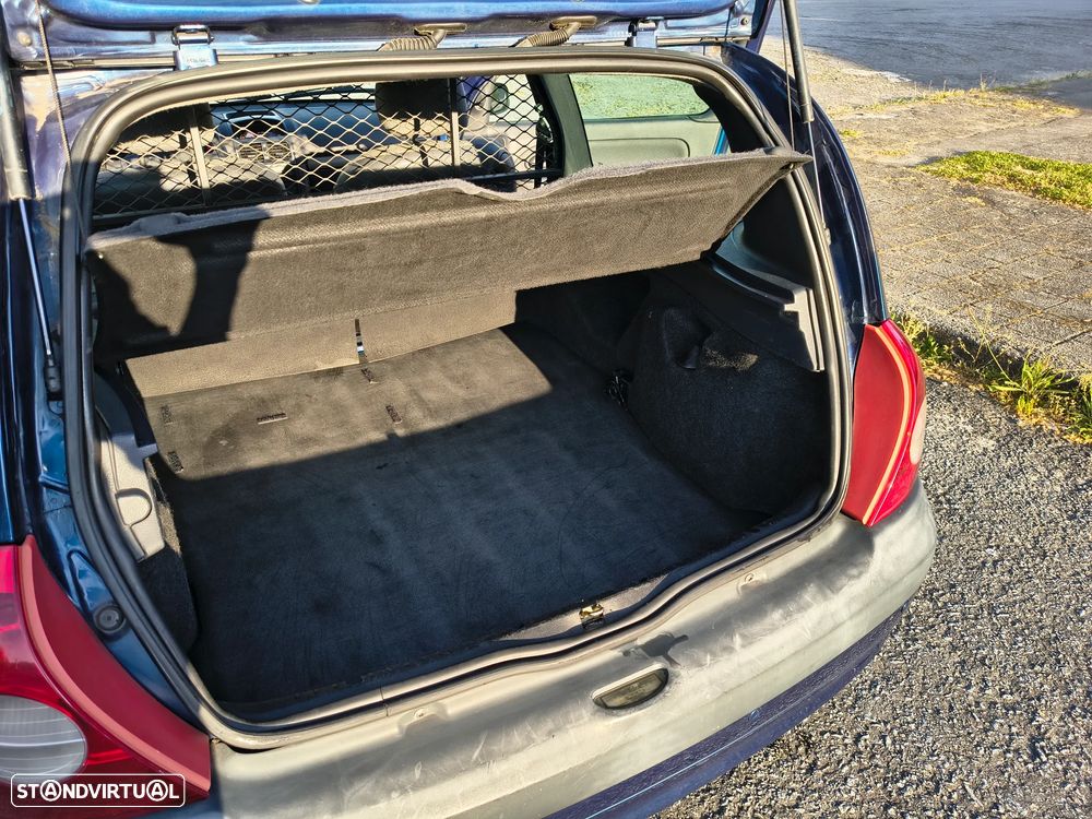 Renault Clio 1.5 dCi Confort Dynamique - 10