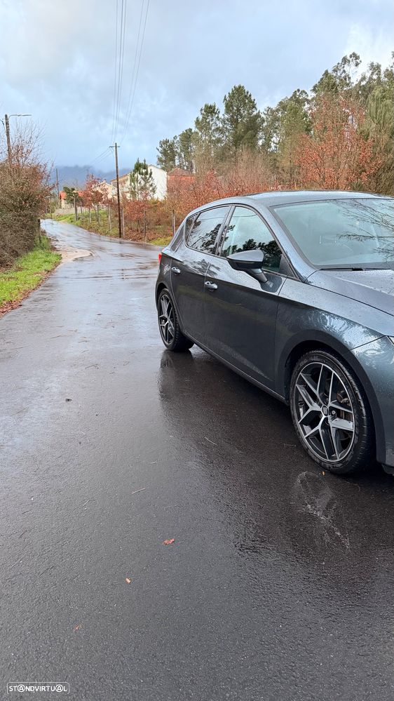 SEAT Leon 2.0 TSI DSG OPF FR - 3