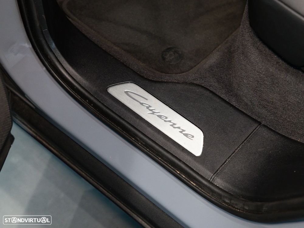 Porsche Cayenne S E-Hybrid - 23