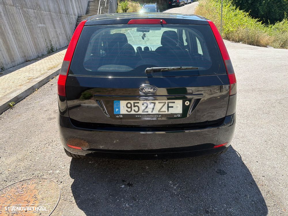 Ford Fiesta - 2