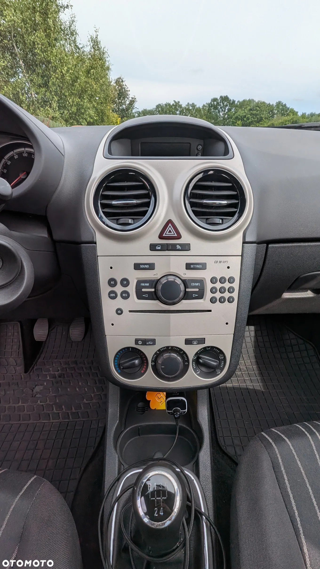 Opel Corsa - 20